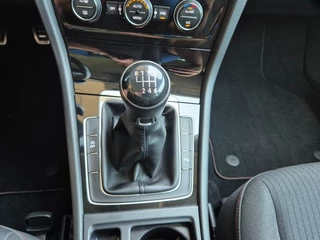 Volkswagen Golf 1.0 TSI HIGHLINE Sound, Stoelverwarming, Carplay, ALL IN prijs! / 23