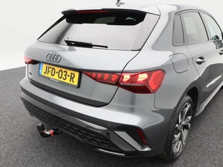 Audi A3 Sportback 45 TFSi e 272 Pk S-Line Competition / 17