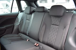 Skoda Kamiq 1.0 TSI Sport Business | Sportstoelen | Apple CarPlay | Climate | Cruise / 7