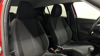 Peugeot 2008 1.2 PureTech Blue Lease Active NAVI CRUISE CARPLAY / 14