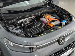 Volkswagen Tayron 1.5 EHYBRID 150KW/204PK PLUG IN HYBRID ELEGANCE / 13