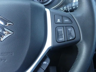 Suzuki Vitara 1.0 Boosterjet Stijl TREKHAAK 1ste Eigenaar, Dealer Onderhouden, Pano Dak, Navi / 23