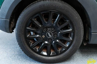 MINI 5-Door 1.5 One Salt Business / 24
