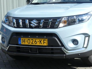Suzuki Vitara 1.0 Boosterjet Stijl TREKHAAK 1ste Eigenaar, Dealer Onderhouden, Pano Dak, Navi / 39
