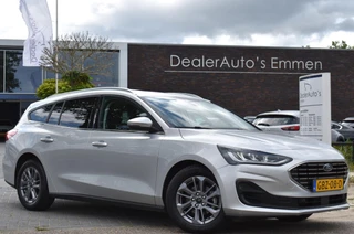 Ford Focus Wagon 1.0 EcoBoost Hybrid Titanium / 2