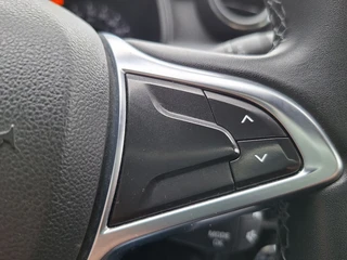 Dacia Duster 1.3 TCe 130pk Comfort * Navigatie * Cruise Control * Airco * / 19