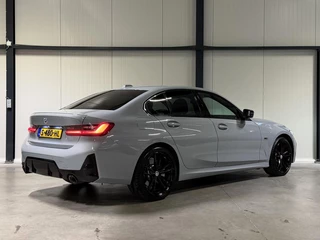 BMW 3-serie 320e Sedan SOH 98% M-sport Pano Brooklyn Grau / 20