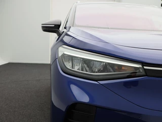 Volkswagen ID.4 First 77 kWh 204 Pk | Stoel/Stuurverwarming | Camera | Half Leer | CarPlay | Adaptive cruise | 20 Inch | 97.053 Km !! / 12
