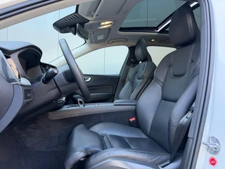 Volvo XC60 2.0 T6 Plug-in hybrid AWD Plus Dark Panorama|H/K Audio|Keyless / 9