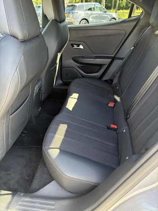 Opel Mokka 1.2 Turbo 130Pk GS Line | Climate control | Navigatie | Camera | Parkpilot | Stoel & Stuurverwarming | Elektrisch Pakket | Cruise control / 18