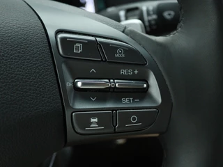 Hyundai IONIQ 1.6 GDi PHEV Comfort Carplay navigatie | Trekhaak | Camera | S / 25
