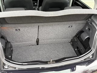 Volkswagen up! 1.0 5-deurs Camera | Cruise | Airco | Bluetooth | PDC | Rijklaar incl. 1 jaar Bovag garantie / 21