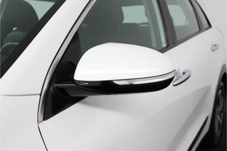 Kia Niro 1.6 GDi Hybrid DynamicLine  - Automaat - Trekhaak - Achteruitrijcamera - Navigatie - Cruise Control - Climate Control - 12 maanden bovag garantie / 15