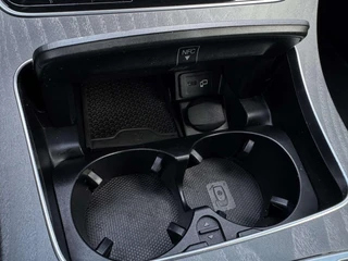 Mercedes-Benz E-klasse Estate 300 de Avantgarde AMG Line / 24
