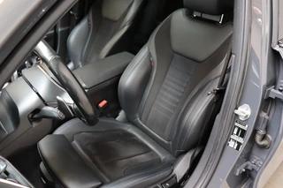 BMW 3 Serie Sedan 320i High Executive M Sport Pakket Automaat  / Live Cockpit Professional / Schuif-/kanteldak / Achteruitrijcamera / Stoelverwarming / DAB / Shadow Line / Apple CarPlay / LED / 19 Inch / Extra Getint Glas / 15