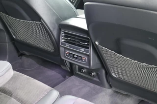 Audi Q7 55 TFSI e 381pk quattro Pro Line S Trekhaak 360Camera B&O Head-Up Keyless Virtual Cockpit Luchtvering Panoramadak 2x S-Line / 50
