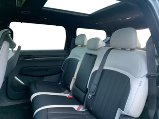 Kia EV9 GT-Line AWD 99.8 kWh | Demo | Stoelverwarming + ventilatie v + a| Navigatie | Schuifdak | Head up display / 11