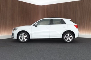 Audi Q2 35 TFSI 150pk S Edition Panoramadak Keyless Virtual Cockpit LED Koplampen S-Line / 8