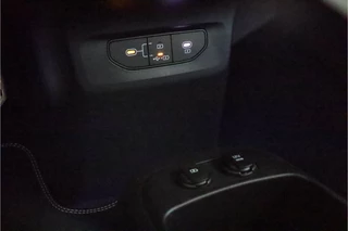Kia EV6 GT-Line Business Edition 84 kWh  - Camera - Navigatie - AppleCarplay - Android Auto - 7 Jaar of 150.000km Fabrieksgarantie / 59