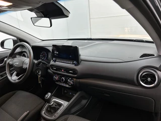 Hyundai Kona 1.0 T-GDI Comfort Smart | Cruise control | Navigatie | Camera | Parkeersensoren achter | Trekhaak | NAP / 6