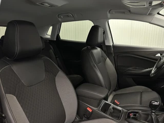 Opel Grandland X 1.2 Turbo Business Executive CAMERA TREKHAAK CARPLAY LM NAVI ECC CRUISE. / 16