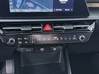 Kia Niro 1.6 GDi PHEV DynamicLine  - Apple Carplay/Android Auto - Adaptieve Cruise Control - Achtruitrijcamera - Naviigatie - Fabrieksgarantie t/m 2032 / 31