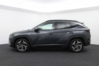 Hyundai Tucson 1.6 T-GDI PHEV Comfort Smart 265pk l Camera l Carplay | Adapt.Cr | AllSeason / 2