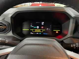 Dacia DUSTER 1.6 Hybrid 140 Extreme NL auto / Eerste eigenaar / Automaat / 14