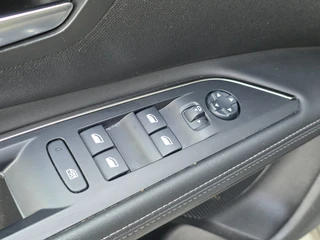 Peugeot 5008 1.2 PureTech GT-Line | PANO | CAMERA | 7 PERSOONS / 18