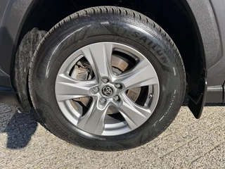 Toyota RAV4 2.5 Hybrid AWD Dynamic 4S-BANDEN EL-SPIEGELS CAMERA PARK-SENSOREN APPLE/ANDOID STOELVERW CLIMA / 30