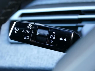 Peugeot 5008 1.6 Plug-in Hybrid 195 Allure 7p | 83km EV Actieradius WLTP | AUTOMAAT | 7-Zits | Parkeercamera Voor & Achter | Stuurverwarming | Dodehoek Detectie | / 15
