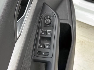 Volkswagen Golf Variant 1.0 TSI Life CARPLAY | AD-CRUISE | VIRTUAL | SFEERVERLICHTING / 27