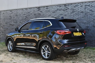 MG EHS 1.5 TGDI Luxury Plug In Hybrid PANORAMADAK/LEDER/DODE HOEK DET./VOL!/ETC.! / 28