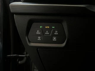 Cupra Formentor 1.4 e-Hybrid Performance Camera Sfeerverlichting App-Connect DAB+ / 16