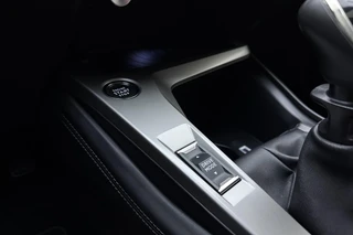 Peugeot 308 SW 1.2 PureTech Allure Pack Business | Apple carplay | Cruise control | Climate control | Navigatie | Lichtemetalen velgen | Camera | PDC | / 23
