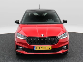 Škoda Fabia 1.0 TSi Monte Carlo 115 Pk Automaat | Stoelverwarming | Camera | Climatronic | CarPlay | Cruise Control | 17 Inch | 27.303 Km !! / 5