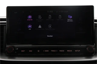 Kia XCeed 1.5 T-GDi GT-Line - Automaat  - Kantel / Schuifdak - Apple Carplay / Android Auto - Navigatie - ACC - Climate Control - Stoel / Stuurwielverwarming / 62