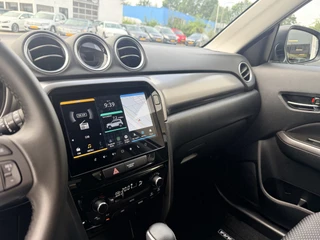 Suzuki Vitara 1.4 Boosterjet Smart Hybrid Select  | LED | Adapt. Cruise | DAB | Apple/Android | PDC incl. Camera | Stoelverwarming / 34