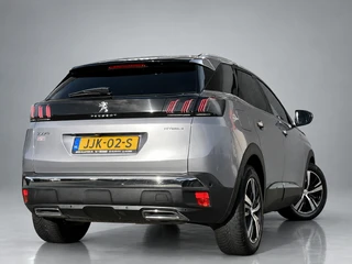 Peugeot 3008 1.6 Plug-in Hybrid 4WD 300 pk GT AUT  | 1e eigenaar | carplay | panoramadak | navigatie | 3D cockpit | 2 laadkabels | BTW / 6