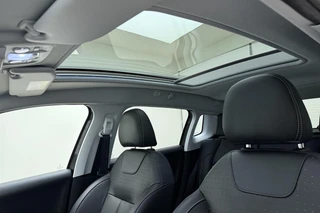 Peugeot 2008 1.2T 130pk GT-line / 22