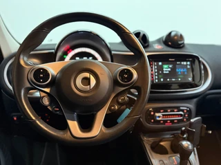 Smart Forfour 1.0 Passion | Automaat | Carplay | Cruise Control | LED | Bicolor | Camera | Lichtmetalen velgen 15 Inch / 28