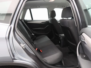 BMW X1 sDrive20i 183 Pk Automaat Executive | Trekhaak | Bi Xenon | Cruise Control | 17 Inch | 132.168 Km !! / 34
