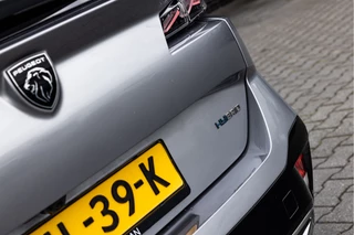 Peugeot 308 SW 1.6 Plug-in Hybrid 225 GT  | SOH 100% | Pano | Camera / 19