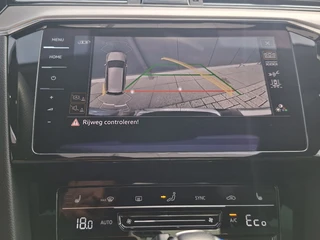Volkswagen Passat Variant 1.4 TSI PHEV GTE * Panoramadak * Elek. Achterklep * Navigatiesysteem * 18 Inch Velgen * / 17