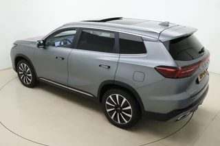 Chery Tiggo 8 Plug-In Hybride 280pk Automaat Unique | 7 jaar Garantie | DEMO | 7 persoons | Lederen bekledig met verwarming en ventilatie | Elektrisch schuif/kanteldak | 360 Camera / 5
