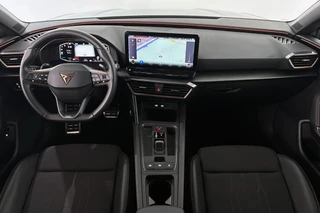 CUPRA Leon Sportstourer 1.4 e-Hybrid Achteruitrijcamera 18" Stoelverwarming Carplay / 8