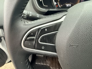 Renault Scénic 1.3 TCe Limited  | Keyless | Navi | Apple / Android | DAB + | PDC v+a | Cruise / 21