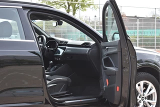 Audi Q3 45 TFSI e S edition S-Line 245 PK | NL-Auto | Keyless | Carplay | Virtual cockpit | DAB | Elekt.trekhaak | Full LED | Allweathers / 36
