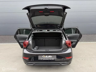 Volkswagen Polo 1.0 TSI Style VOL! CLIMA*ADABCR*PDC*CARPLAY*IQLICHGTS* / 6