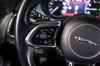 Jaguar E-PACE 1.5 P300e AWD R-Dynamic S Leder|Carplay|Camera / 38
